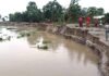 বিপৎসীমার কাছাকাছি যমুনার পানি, ভাঙন অব্যাহত