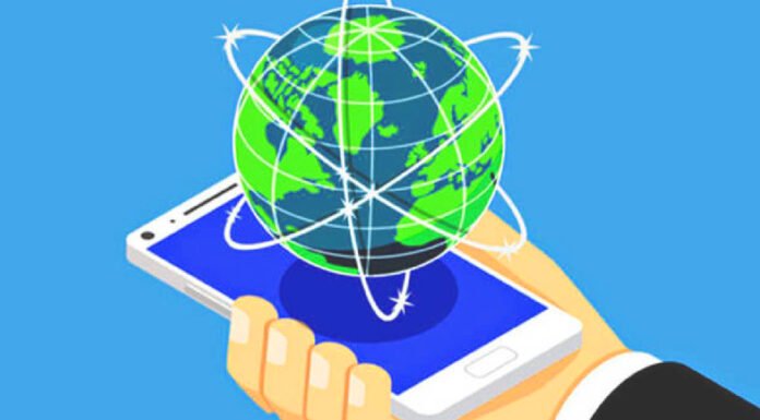 ১০ হাজার বছর পর্যন্ত তথ্যকে বাঁচিয়ে রাখা যাবে কাচের থ্রিডি অংশে